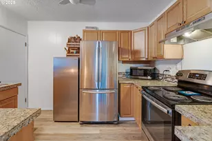 627 15th Ave, Longview, WA 98632 - Photo 11