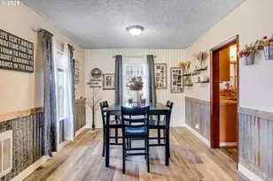 627 15th Ave, Longview, WA 98632 - Photo 9