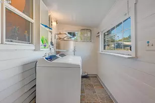 627 15th Ave, Longview, WA 98632 - Photo 23