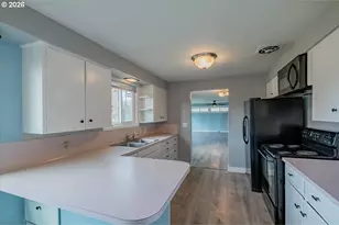 491 Cleveland St, Lebanon, OR 97355 - Photo 9