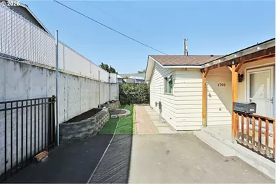 1705 Nevada St, The Dalles, OR 97058 - Photo 25