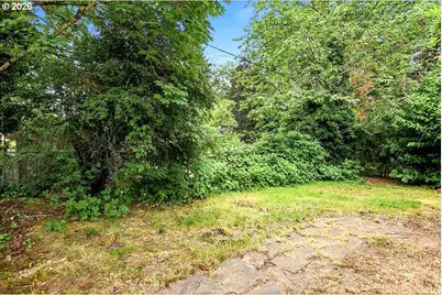 10834 SE Long St, Portland, OR 97266 - Photo 33