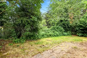 10834 SE Long St, Portland, OR 97266 - Photo 33