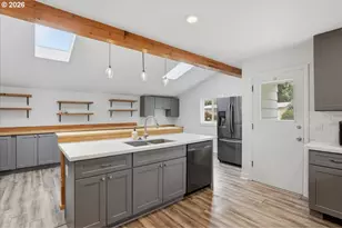 10834 SE Long St, Portland, OR 97266 - Photo 13