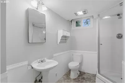 10834 SE Long St, Portland, OR 97266 - Photo 25