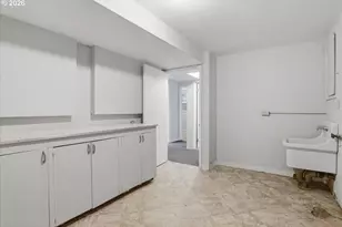 10834 SE Long St, Portland, OR 97266 - Photo 27
