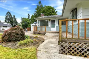 10834 SE Long St, Portland, OR 97266 - Photo 3