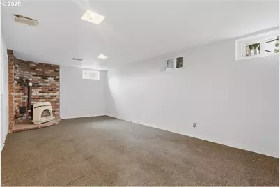 10834 SE Long St, Portland, OR 97266 - Photo 23