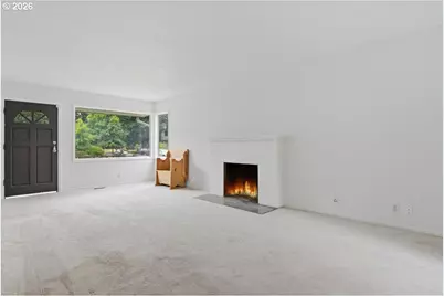10834 SE Long St, Portland, OR 97266 - Photo 9