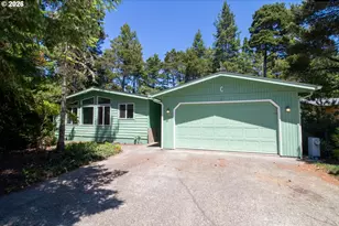 240 Munsel Creek Loop, Florence, OR 97439 - Photo 1