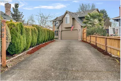 682 SE 70th Ct, Hillsboro, OR 97123 - Photo 1