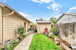 320 Timothy St, Junction City, OR 97448 - Photo 29