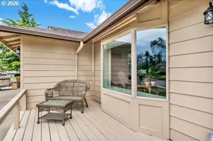 320 Timothy St, Junction City, OR 97448 - Photo 5