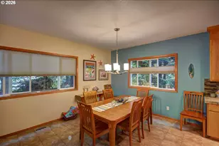 90571 Lake View Rd, Warrenton, OR 97146 - Photo 7