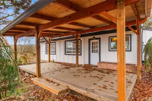 17720 SW Hillsboro Hwy, Hillsboro, OR 97123 - Photo 17