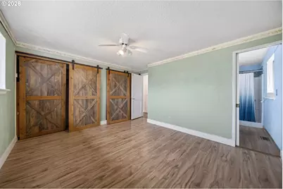 9818 NE 14th St, Vancouver, WA 98660 - Photo 11