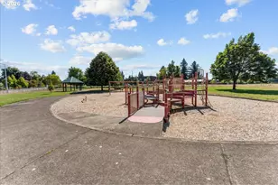 9818 NE 14th St, Vancouver, WA 98660 - Photo 37