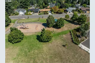 9818 NE 14th St, Vancouver, WA 98660 - Photo 39