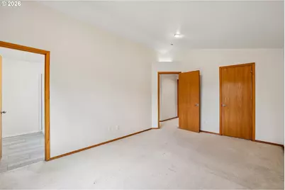 6886 SE Reedville Creek Dr, Hillsboro, OR 97123 - Photo 17