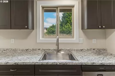 3420 Olive Way, Longview, WA 98632 - Photo 15
