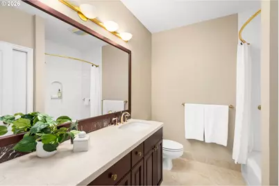 225 S Montgomery St #ES-10, Portland, OR 97201 - Photo 31