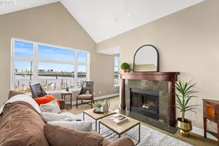 225 S Montgomery St, Portland, OR 97201 - Photo 9