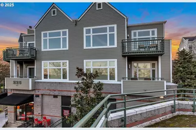 225 S Montgomery St #ES-10, Portland, OR 97201 - Photo 3
