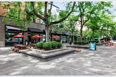 225 S Montgomery St #ES-10, Portland, OR 97201 - Photo 43