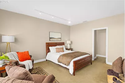 225 S Montgomery St #ES-10, Portland, OR 97201 - Photo 19