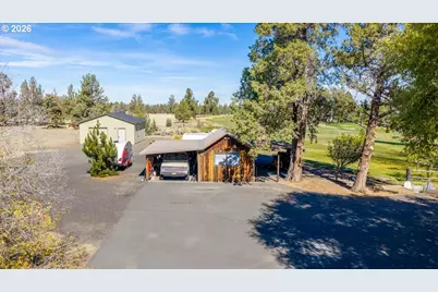 2097 NW Helmholtz Way, Redmond, OR 97756 - Photo 45