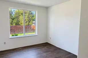 1642 SE Cortland Ave, Dallas, OR 97338 - Photo 7