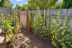 1642 SE Cortland Ave, Dallas, OR 97338 - Photo 19