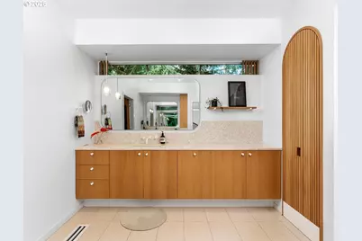 2725 SW Sherwood Dr, Portland, OR 97201 - Photo 29