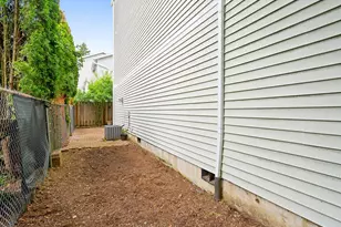 6724 SE 81st Ave, Portland, OR 97206 - Photo 29