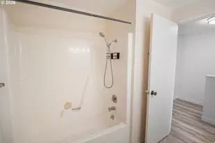 1704 Minda Dr, Eugene, OR 97401 - Photo 25