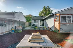 2215 E Oak Dr, Newberg, OR 97132 - Photo 29