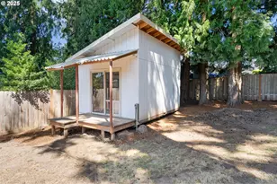 12245 SE Quietwoods St, Happy Valley, OR 97086 - Photo 41