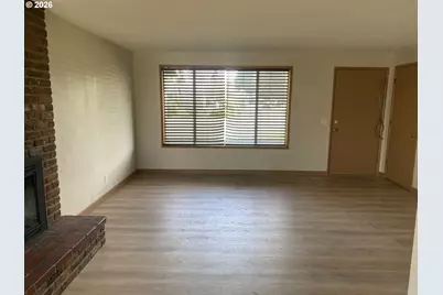 4130 Scenic Dr, Eugene, OR 97404 - Photo 3