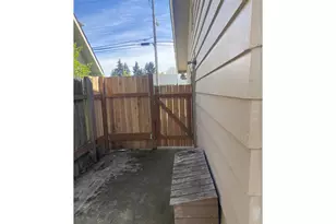 4130 Scenic Dr, Eugene, OR 97404 - Photo 23