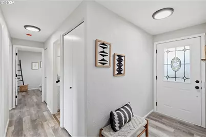 1745 E Grover Ave, Cottage Grove, OR 97424 - Photo 15