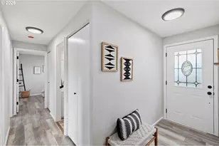 1745 E Grover Ave, Cottage Grove, OR 97424 - Photo 15