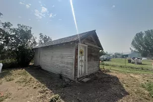 2225 Ohio Ave, Baker City, OR 97814 - Photo 15