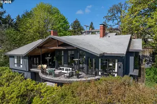 1636 SW Vista Ave, Portland, OR 97201 - Photo 7