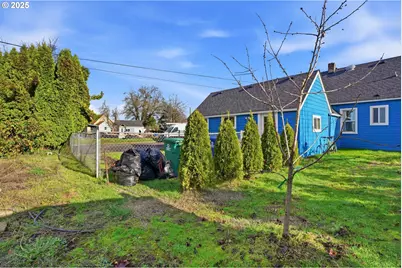 789 Hall St, Woodburn, OR 97071 - Photo 19