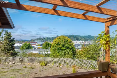 442 Elm Ave, Reedsport, OR 97467 - Photo 15