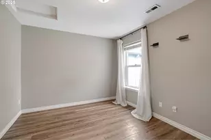 22040 SW Grahams Ferry Rd, Tualatin, OR 97062 - Photo 23