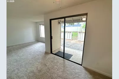 361 NE Village Squire Ave #4, Gresham, OR 97030 - Photo 13