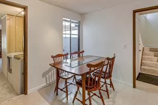 361 NE Village Squire Ave, Gresham, OR 97030 - Photo 25