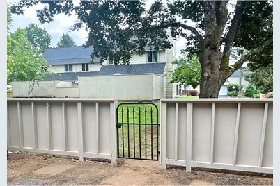 361 NE Village Squire Ave #4, Gresham, OR 97030 - Photo 17