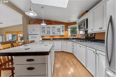 5150 Liberty Rd, Dallas, OR 97338 - Photo 7